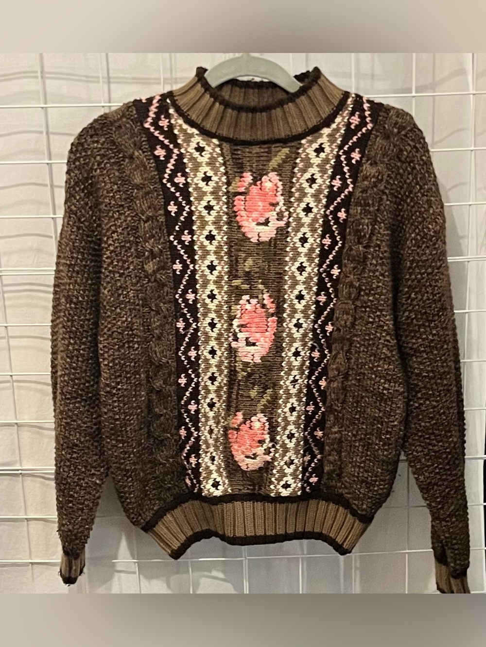 Vintage 90's UNIONBAY Brown Cream Pink Acrylic Knit Floral Pullover Sweater Sz S